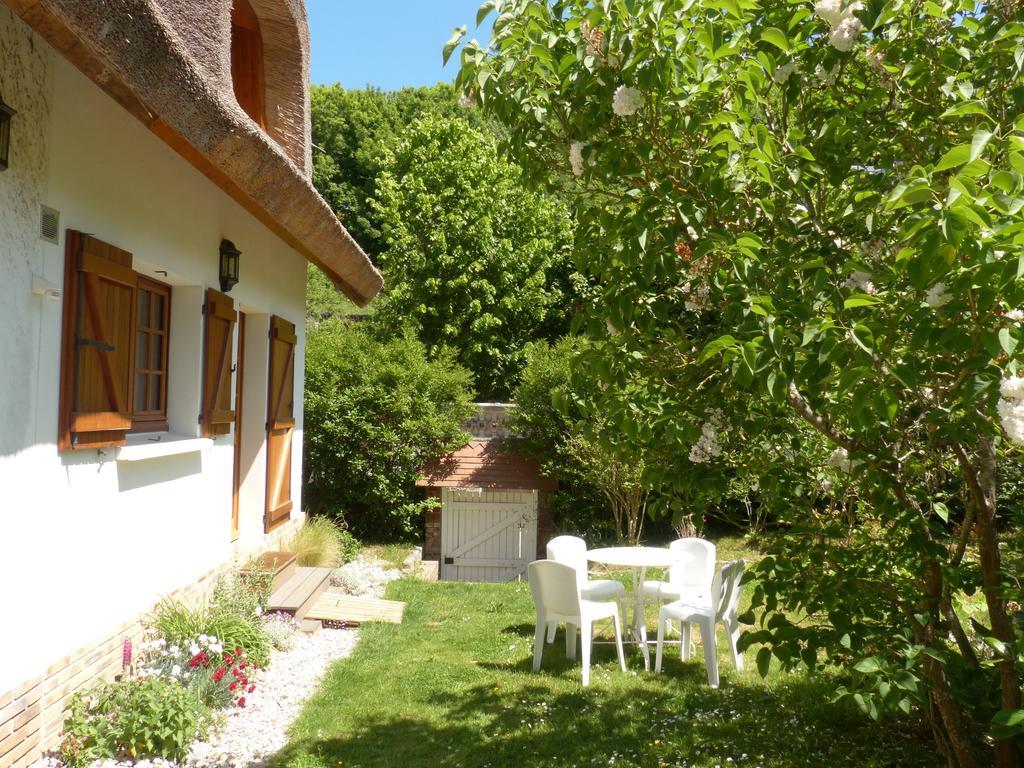 La Flore De Lys, Cottage Ideal Pour 2 Adultes Et 2 Enfants Saint-Jouin-Bruneval Pokój zdjęcie